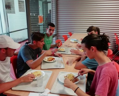 66852710_2430949050323616_3101907492355964928_n